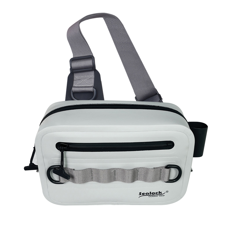 front lash webbing and D-rings on waterproof sling pack